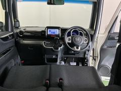 �ɥ饤�С����濴�˼����˼꤬�Ϥ����֤ˣ��ԥ��쥯�ȥ�С��䥨�������͡��������å��ʤɤ����֡��������ͥ��Ƥ��ޤ� 2