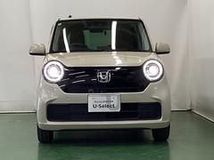 ＬＥＤヘッドライトを装備しています。ＬＥＤヘッドライトはとても明るく、雨の日や夜間走行も安全・安心です。オートライトコントロール付きで周囲の明るさに応じて自動で点灯・消灯します 6