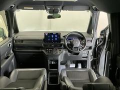 �ɥ饤�С����濴�˼����˼꤬�Ϥ����֤ˣ��ԥ��쥯�ȥ�С��䥨�������͡��������å��ʤɤ����֡��������ͥ��Ƥ��ޤ� 2