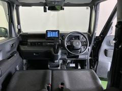 �ɥ饤�С����濴�˼����˼꤬�Ϥ����֤ˣ��ԥ��쥯�ȥ�С��䥨�������͡��������å��ʤɤ����֡��������ͥ��Ƥ��ޤ� 2