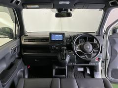 �ɥ饤�С����濴�˼����˼꤬�Ϥ����֤ˣ��ԥ��쥯�ȥ�С��䥨�������͡��������å��ʤɤ����֡��������ͥ��Ƥ��ޤ� 2