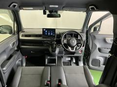 �ɥ饤�С����濴�˼����˼꤬�Ϥ����֤ˣ��ԥ��쥯�ȥ�С��䥨�������͡��������å��ʤɤ����֡��������ͥ��Ƥ��ޤ� 2