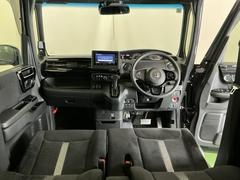 �ɥ饤�С����濴�˼����˼꤬�Ϥ����֤ˣ��ԥ��쥯�ȥ�С��䥨�������͡��������å��ʤɤ����֡��������ͥ��Ƥ��ޤ� 2