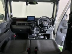 �ɥ饤�С����濴�˼����˼꤬�Ϥ����֤ˣ��ԥ��쥯�ȥ�С��䥨�������͡��������å��ʤɤ����֡��������ͥ��Ƥ��ޤ� 2