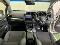 �ɥ饤�С����濴�˼����˼꤬�Ϥ����֤ˣ��ԥ��쥯�ȥ�С��䥨�������͡��������å��ʤɤ����֡��������ͥ��Ƥ��ޤ� 2