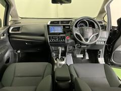 �ɥ饤�С����濴�˼����˼꤬�Ϥ����֤ˣ��ԥ��쥯�ȥ�С��䥨�������͡��������å��ʤɤ����֡��������ͥ��Ƥ��ޤ� 2