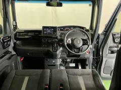 �ɥ饤�С����濴�˼����˼꤬�Ϥ����֤ˣ��ԥ��쥯�ȥ�С��䥨�������͡��������å��ʤɤ����֡��������ͥ��Ƥ��ޤ� 2