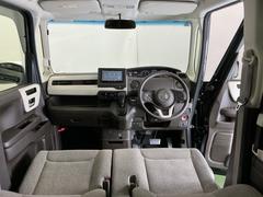 �ɥ饤�С����濴�˼����˼꤬�Ϥ����֤ˣ��ԥ��쥯�ȥ�С��䥨�������͡��������å��ʤɤ����֡��������ͥ��Ƥ��ޤ� 2