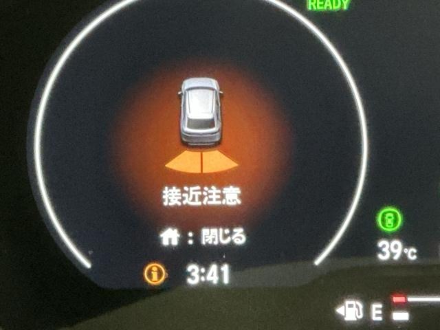 ヴェゼル ｅ：ＨＥＶＸ　ディスプレイオーディオ　ＥＴＣ　Ｒカメラ　前後障害物センサー　ＡＡＣ　イモビライザー　スマ－トキ－　誤発進抑制　ＰＷ　リアカメラ　クルコン　ＥＳＣ　キーフリー　ＬＥＤヘッドランプ　ＡＢＳ　アイドリング（47枚目）
