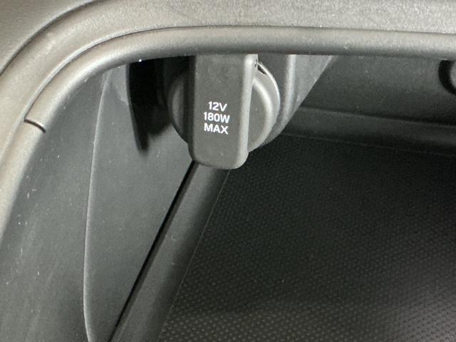 ヴェゼル ｅ：ＨＥＶＸ　ディスプレイオーディオ　ＥＴＣ　Ｒカメラ　前後障害物センサー　ＡＡＣ　イモビライザー　スマ－トキ－　誤発進抑制　ＰＷ　リアカメラ　クルコン　ＥＳＣ　キーフリー　ＬＥＤヘッドランプ　ＡＢＳ　アイドリング（67枚目）
