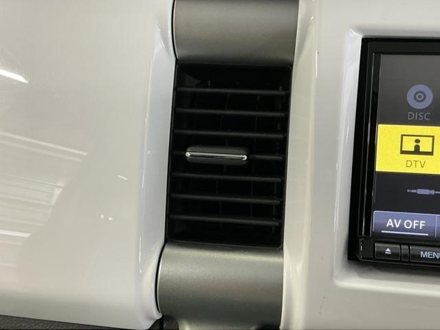 ハスラー Ｘターボ　ナビ　フルセグ　ＤＣＤ　ＣＤ　ＥＴＣ　横滑り防止システム　Ｓヒーター　記録簿　イモビライザー　スマートキー　Ｗエアバッグ　ベンチシート　ＤＶＤ再生　ターボ　ＡＢＳ　キーレスエントリー　パワーウィンドウ（53枚目）