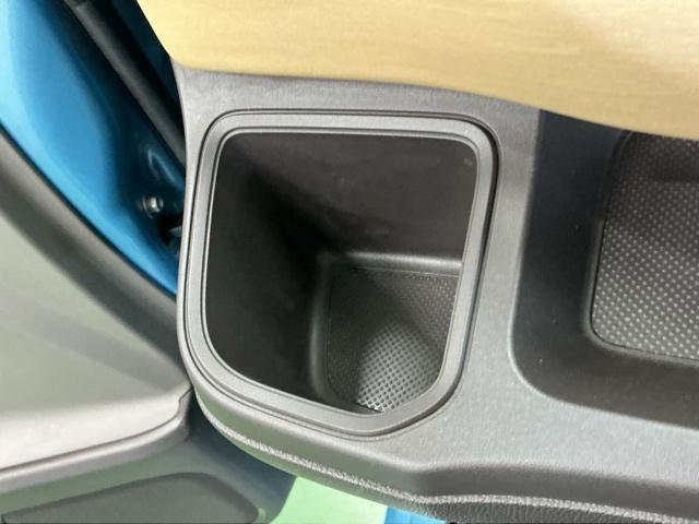 フリード Ｇ・ホンダセンシング　ドラレコ　ナビ　Ｒカメラ　後席モニター　Ｆセグ　追突被害軽減ブレーキ　ｉストップ　Ｗエアバッグ　パワーウィンドウ　アクティブクルーズコントロール　スマートキ　カラーバックモニター　整備点検記録簿（67枚目）