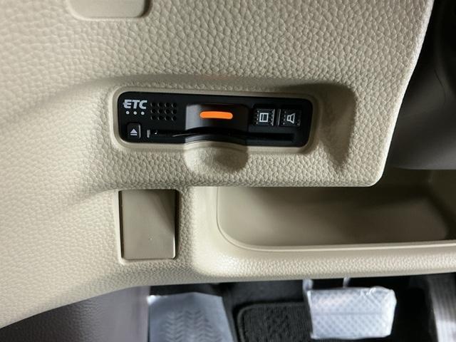 Ｎ－ＢＯＸ Ｇ・Ｌホンダセンシング　ナビ　Ｒカメラ　ブルートゥース　フルセグ　レーダブレーキ　Ｓヒータ　Ａストップ　ＥＳＣ　キーフリーシステム　ＬＥＤライト　オートライト　バックＭ　ＵＳＢ　スマートキー　クルコン　ＥＴＣ　両席エアバック（13枚目）