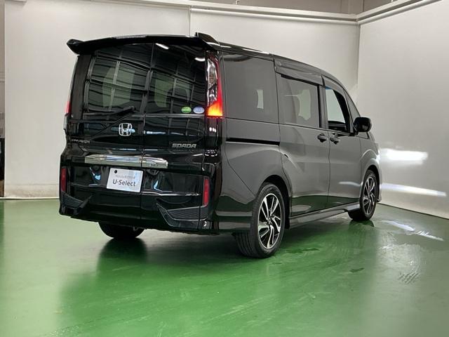 ステップワゴンスパーダ スパーダ・クールスピリットホンダセンシング　ドラレコ　ナビ　Ｒカメラ　ブルートゥース　サイドエアバック　スマートキ　左右電動スライドドア　バックモニタ　地ＴＶ　三列シート　ＵＳＢ　助手席エアバッグ　ドライブレコーダ　ＡＡＣ　横滑り防止機能（7枚目）