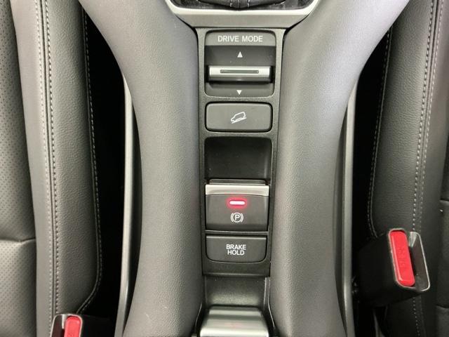 ＺＲ－Ｖ Ｚ　ドラレコ　ナビ　Ｒカメラ　ブルートゥース　盗難防止システム　インテリキー　カーテンエアバック　地デジ　ＶＳＡ　Ｂカメラ　クルコン　ＵＳＢ　エアコン　ターボ　クリアランスソナー　ＬＥＤヘッドライト（18枚目）