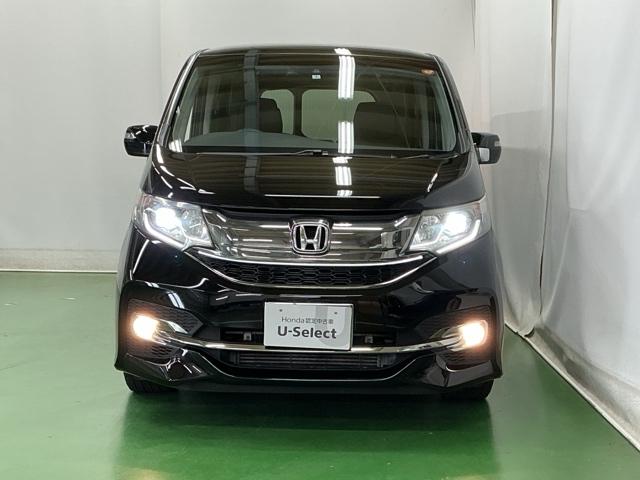 ステップワゴンスパーダ スパーダ・クールスピリットホンダセンシング　ドラレコ　ナビ　Ｒカメラ　後席モニター　サイドエアバック　スマートキ　左右電動スライドドア　バックモニタ　地ＴＶ　三列シート　助手席エアバッグ　ドライブレコーダ　ＡＡＣ　横滑り防止機能　ターボ車（6枚目）