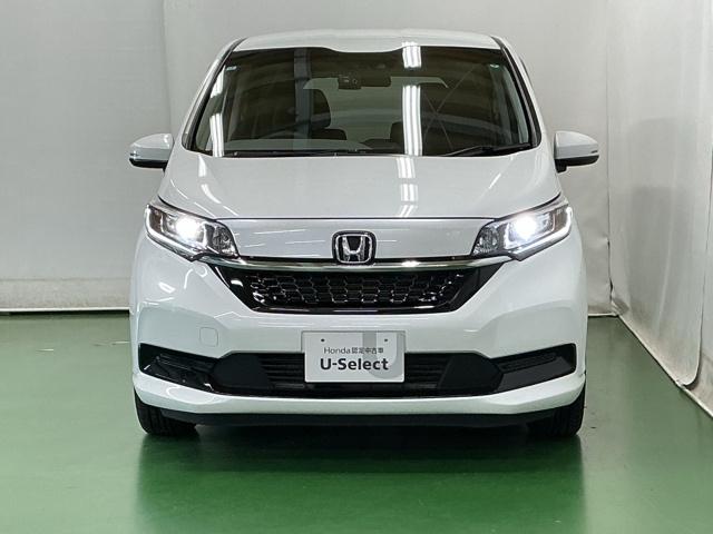 フリードハイブリッド ハイブリッド・Ｇ　ナビ　Ｒカメラ　ブルートゥース　フルセグ　福祉車輌　両電動ドア　サイドエアバック　クルコン　スマキー　パワーステアリング　ＬＥＤライト　ウォークスルー　ＥＴＣ付　フルオートエアコン　Ｂカメラ　シートＨ（6枚目）