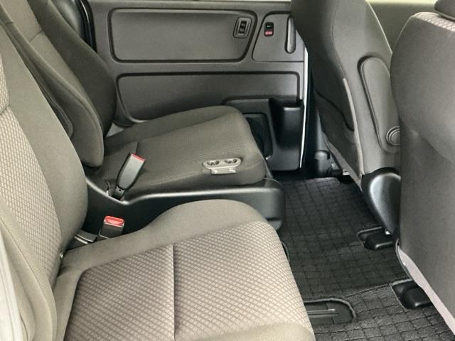 フリードハイブリッド ハイブリッド・Ｇ　ナビ　Ｒカメラ　ブルートゥース　フルセグ　福祉車輌　両電動ドア　サイドエアバック　クルコン　スマキー　パワーステアリング　ＬＥＤライト　ウォークスルー　ＥＴＣ付　フルオートエアコン　Ｂカメラ　シートＨ（55枚目）