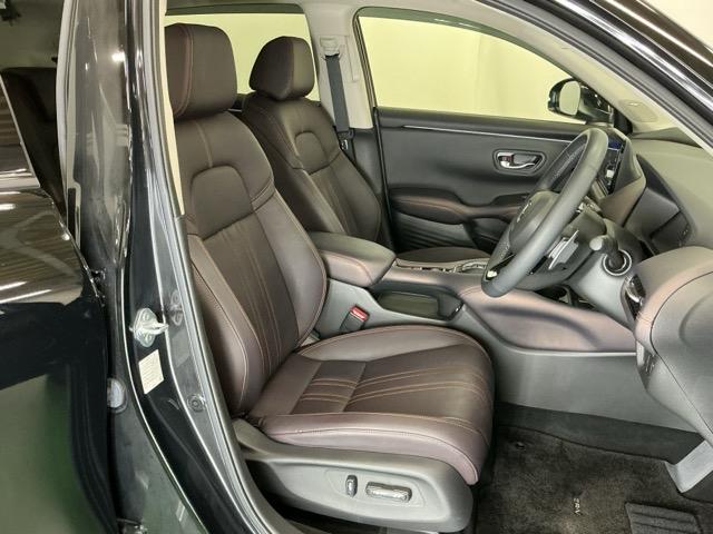 ZR-V e:HEVZ ナビ Rカメラ ブルートゥース フルセグ Pセンサー レザー サイドエアバック パワ-シ-ト LEDヘッドライト USB接続 地デジ Sヒーター サポカー ETC車載器 パワーステアリング 横滑り防止(22枚目)