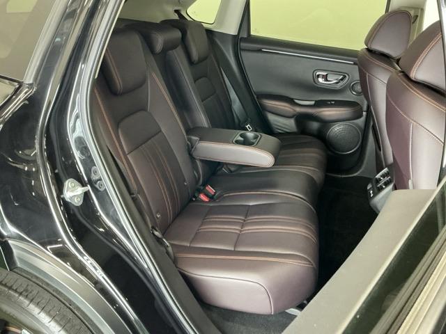 ZR-V e:HEVZ ナビ Rカメラ ブルートゥース フルセグ Pセンサー レザー サイドエアバック パワ-シ-ト LEDヘッドライト USB接続 地デジ Sヒーター サポカー ETC車載器 パワーステアリング 横滑り防止(23枚目)