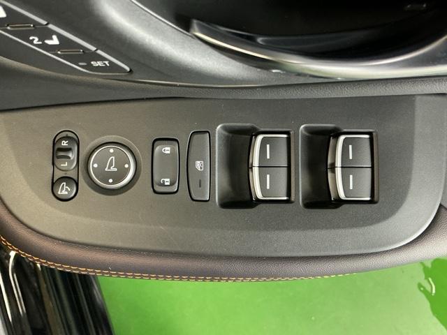 ZR-V e:HEVZ ナビ Rカメラ ブルートゥース フルセグ Pセンサー レザー サイドエアバック パワ-シ-ト LEDヘッドライト USB接続 地デジ Sヒーター サポカー ETC車載器 パワーステアリング 横滑り防止(66枚目)