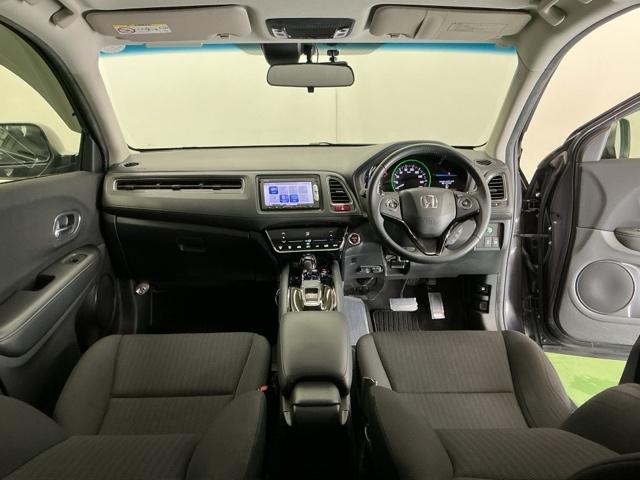 ヴェゼル ハイブリッドX ナビ Rカメラ ブルートゥース DVD リヤカメラ ETC付き Aクルーズ セキュリティアラーム VSA アイドリングSTOP 整備記録簿 スマートキ ワンセグテレビ USB接続 サイドエアバッグ(2枚目)