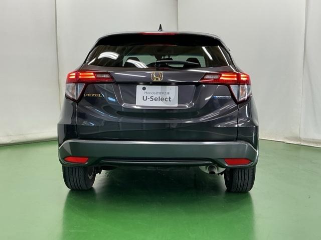 ヴェゼル ハイブリッドX ナビ Rカメラ ブルートゥース DVD リヤカメラ ETC付き Aクルーズ セキュリティアラーム VSA アイドリングSTOP 整備記録簿 スマートキ ワンセグテレビ USB接続 サイドエアバッグ(9枚目)