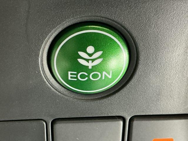 ヴェゼル ハイブリッドX ナビ Rカメラ ブルートゥース DVD リヤカメラ ETC付き Aクルーズ セキュリティアラーム VSA アイドリングSTOP 整備記録簿 スマートキ ワンセグテレビ USB接続 サイドエアバッグ(24枚目)