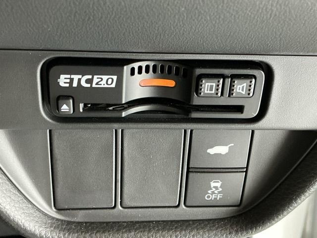 ZR-V Z ドラレコ ナビ Rカメラ ブルートゥース Dレコ 盗難防止システム インテリキー カーテンエアバック 地デジ VSA クルコン USB エアコン ターボ 本革シ-ト クリアランスソナー 整備記録簿(15枚目)