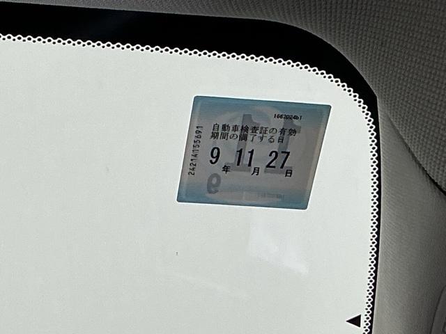 ZR-V Z ドラレコ ナビ Rカメラ ブルートゥース Dレコ 盗難防止システム インテリキー カーテンエアバック 地デジ VSA クルコン USB エアコン ターボ 本革シ-ト クリアランスソナー 整備記録簿(35枚目)