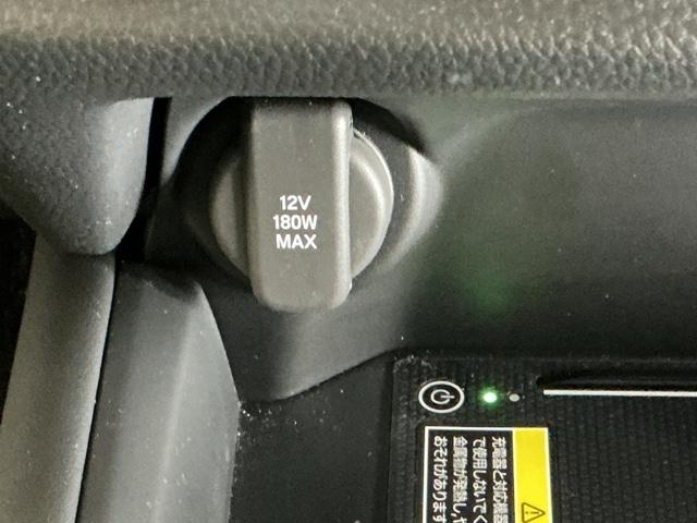 ZR-V Z ドラレコ ナビ Rカメラ ブルートゥース Dレコ 盗難防止システム インテリキー カーテンエアバック 地デジ VSA クルコン USB エアコン ターボ 本革シ-ト クリアランスソナー 整備記録簿(58枚目)