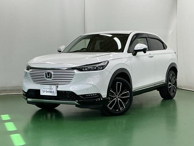 ボディーやインテリアは専門スタッフが一台一台丁寧に磨き、クリーニングしています