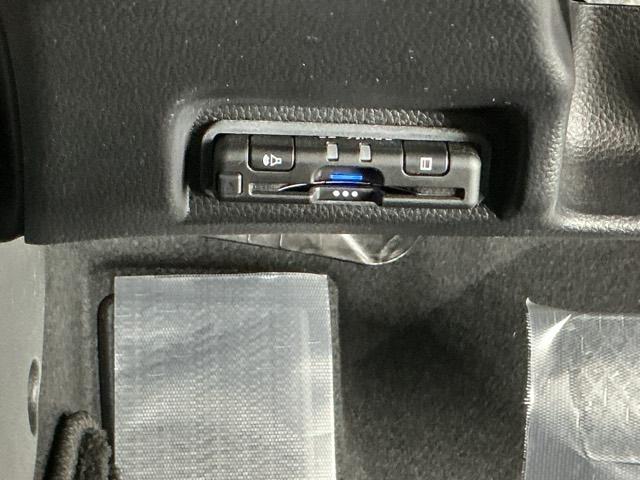 ＥＴＣ付いてます。ＥＴＣが使用可能な道路通行料はキャッシュレスでスマートに走行できます。再セットアップして納車致します