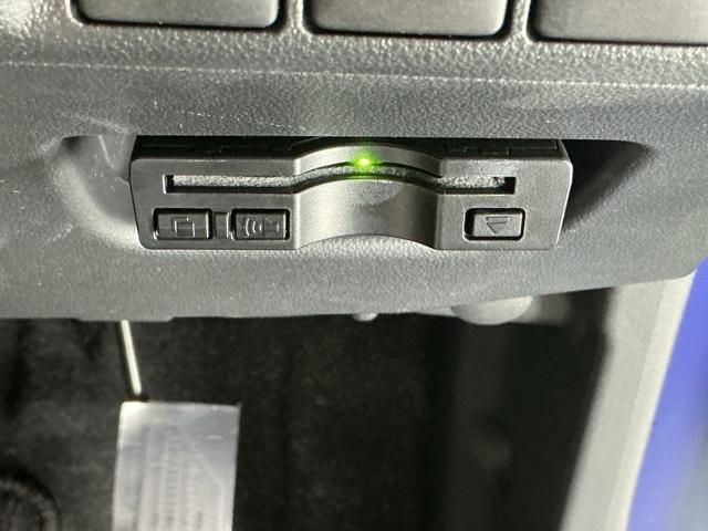 ＥＴＣ付いてます。ＥＴＣが使用可能な道路通行料はキャッシュレスでスマートに走行できます。再セットアップして納車致します