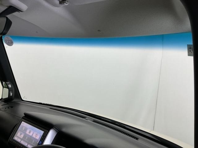 Ｎ－ＢＯＸ Ｇ・Ｌパッケージ　ナビ　Ｒカメラ　ブルートゥース　ワンセグＴＶ　Ｉ－ＳＴＯＰ　ベンチ席　メンテナンスノート　カラーバックモニター　全席ＰＷ　イモビライザー　１セグ　ＡＡＣ　横滑り防止　スマートキー　ＡＢＳ　ＥＴＣ（24枚目）
