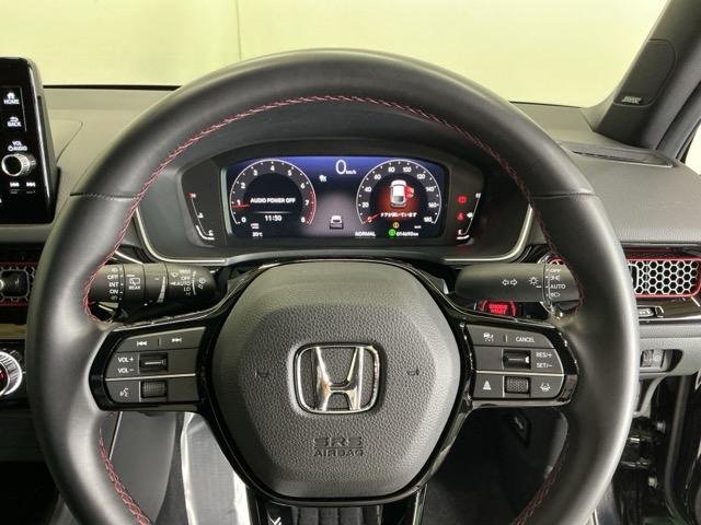 シビック ＲＳ　ディスプレオーディオ　ブルートゥース　Ｒカメラ　ＬＥＤヘッド　コーナーセンサー　衝突被害軽減ブレーキ　Ｂカメラ　シートヒーター　パワ－シ－ト　フルセグＴＶ　スマートキー　クルーズコントロール　ＵＳＢ（23枚目）