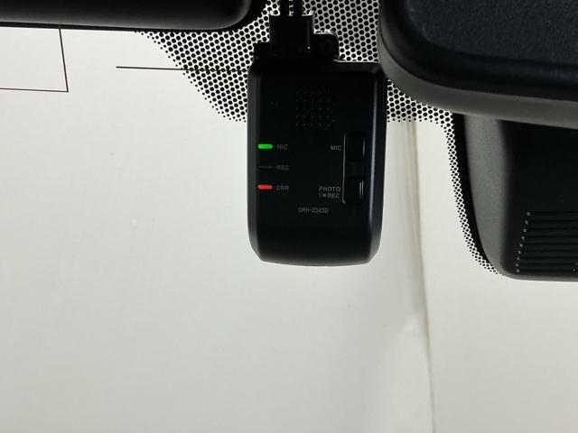 Ｎ－ＯＮＥ プレミアム　ナビ　Ｒカメラ　ブルートゥース　ＥＴＣ　ＵＳＢポート　衝突軽減　ＥＳＣ　コーナーセンサー　ＬＥＤ　シ－トヒ－タ－　バックカメラ　カーテンエアバック　スマートキー　ＡＡＣ　クルーズコントロール　ＡＢＳ（13枚目）