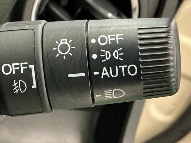 Ｎ－ＯＮＥ プレミアム　ナビ　Ｒカメラ　ブルートゥース　ＥＴＣ　ＵＳＢポート　衝突軽減　ＥＳＣ　コーナーセンサー　ＬＥＤ　シ－トヒ－タ－　バックカメラ　カーテンエアバック　スマートキー　ＡＡＣ　クルーズコントロール　ＡＢＳ（27枚目）