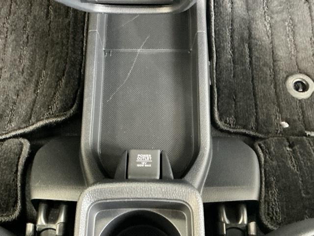 Ｎ－ＯＮＥ プレミアム　ナビ　Ｒカメラ　ブルートゥース　ＥＴＣ　ＵＳＢポート　衝突軽減　ＥＳＣ　コーナーセンサー　ＬＥＤ　シ－トヒ－タ－　バックカメラ　カーテンエアバック　スマートキー　ＡＡＣ　クルーズコントロール　ＡＢＳ（51枚目）