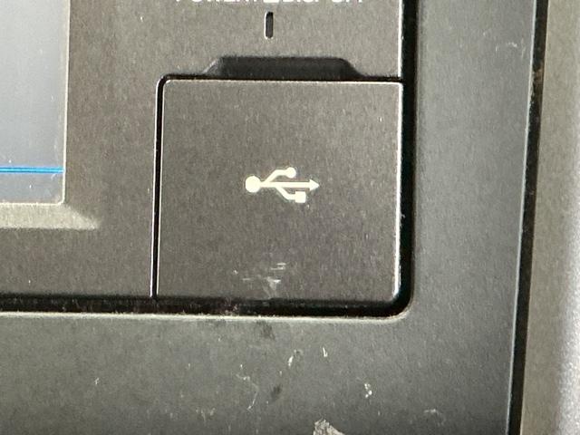 フリードハイブリッド ハイブリッド・Gホンダセンシング ドラレコ Rカメラ ワンセグTV CD ETC 軽減ブレーキ キーフリーシステム 記録簿 ECON 後カメラ Aクルーズ LEDヘッドランプ 横滑防止 ドライブレコーダ パワーウインドウ 3列シート(19枚目)