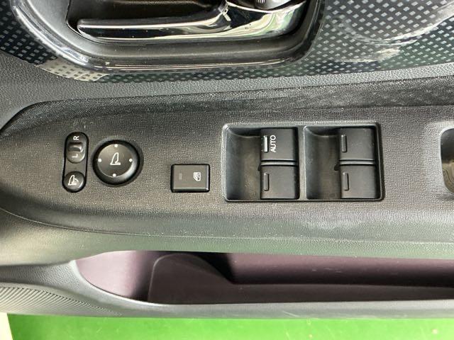 N-WGNカスタム G・ターボパッケージ ナビ ディスチャージヘッドライトHID CD 横滑り防止システム 追突被害軽減ブレーキ ECONモード WSRS イモビ サイドエアバッグ オートクルーズ メンテナンスノート キーフリー ターボモデル(63枚目)