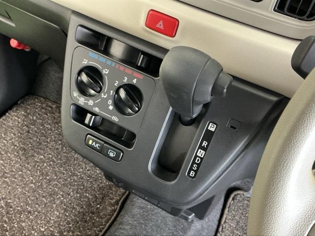 ミラトコット LSAIII LEDヘッドライト CD パーキングセンサー 盗難防止 Wエアバッグ 横滑り防止機能 キーレス エコアイドル カーテンエアバッグ パワーウィンド パワステ ABS エアコン 運転席エアバッグ(13枚目)