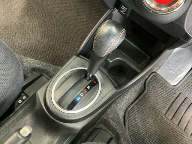 フィット RS CD ETC 16インチアルミホイール 運転席エアバック キ-レス AAC PW ABS パワーステ スマートキーシステム 両席エアバック(15枚目)