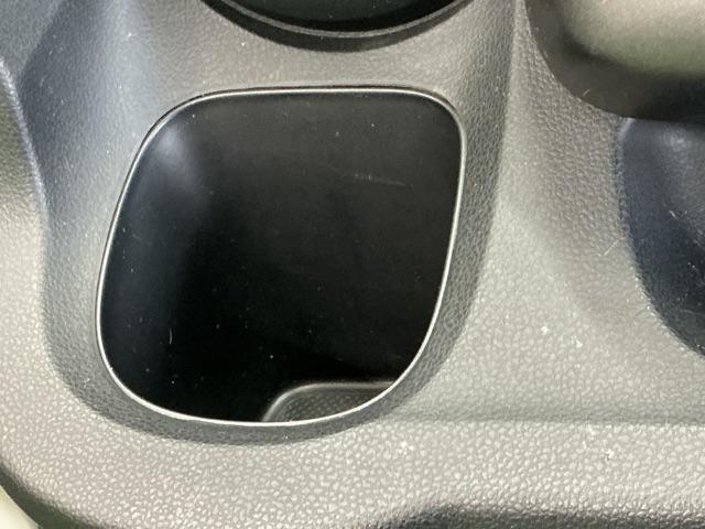 フィット RS CD ETC 16インチアルミホイール 運転席エアバック キ-レス AAC PW ABS パワーステ スマートキーシステム 両席エアバック(52枚目)