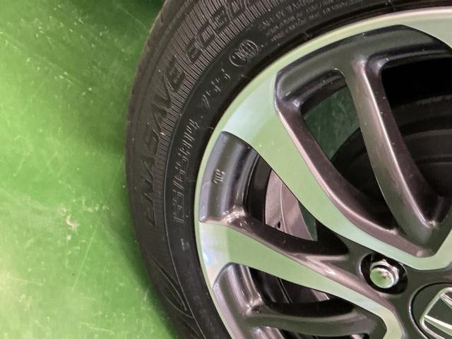 N-BOXカスタム ベースグレード ドラレコ ナビ Rカメラ ブルートゥース USB接続 CMBS Dレコ ベンチシート オートエアコン スマートキ LED 盗難防止装置 クルコン ETC バックカメラ フルセグTV パワーステアリング(51枚目)