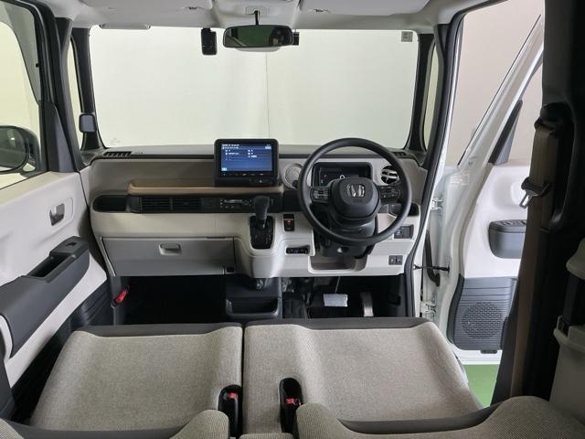 N-BOX ベースグレード ナビ Rカメラ ブルートゥース フルセグ 衝突軽減システム スマートキ- カーテンエアバック イモビライザー ECOモード 横滑り防止 オートクルーズ LEDヘッドライト キーフリー 地デジ ABS(2枚目)