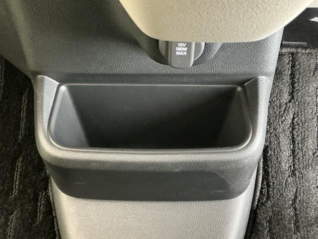 N-BOX ベースグレード ナビ Rカメラ ブルートゥース フルセグ 衝突軽減システム スマートキ- カーテンエアバック イモビライザー ECOモード 横滑り防止 オートクルーズ LEDヘッドライト キーフリー 地デジ ABS(58枚目)