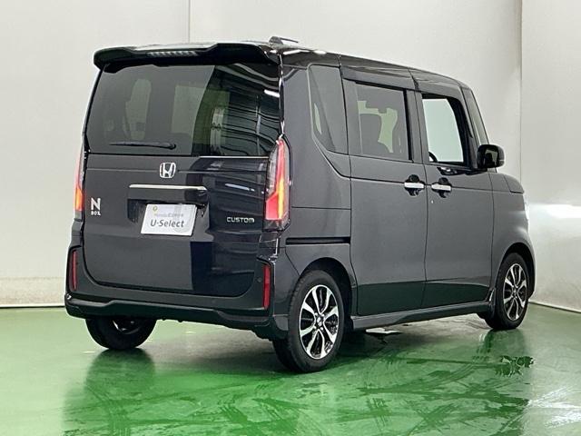 N-BOXカスタム コーディネートスタイル ドラレコ ナビ Rカメラ ブルートゥース オートクルーズ フルセグ対応 W電動ドア シートヒータ LED ESC リアカメラ ETC 整備記録簿 ソナー ベンチシート DVD アイドリングストップ(8枚目)