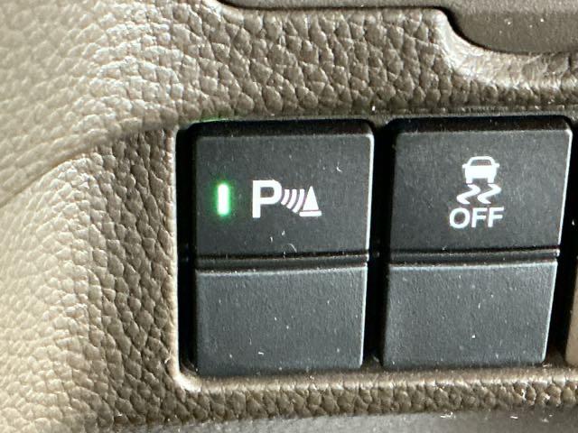 N-BOX L ナビ Rカメラ ブルートゥース CD 衝突回避支援ブレーキ I-STOP クリソナ PW パワステ Sヒーター スマ-トキ- Bカメ 横滑り防止 整備記録簿 LEDライト エアコン付き Wエアバック(20枚目)