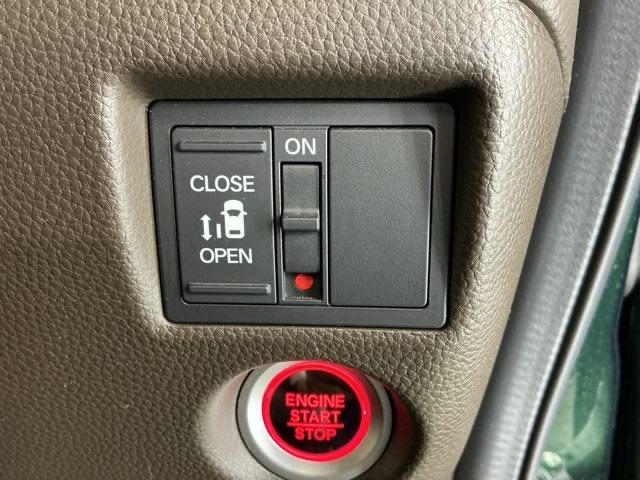 N-BOX L ナビ Rカメラ ブルートゥース CD 衝突回避支援ブレーキ I-STOP クリソナ PW パワステ Sヒーター スマ-トキ- Bカメ 横滑り防止 整備記録簿 LEDライト エアコン付き Wエアバック(26枚目)